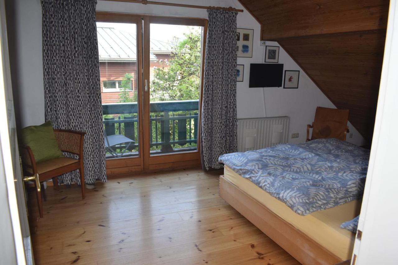 Haus Mit Sauna Und Privatem Badeteich In Anif Bei Salzburg Ngoại thất bức ảnh